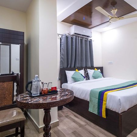 Treebo The Address Inn Mehdipatnam 하이데라바드 외부 사진