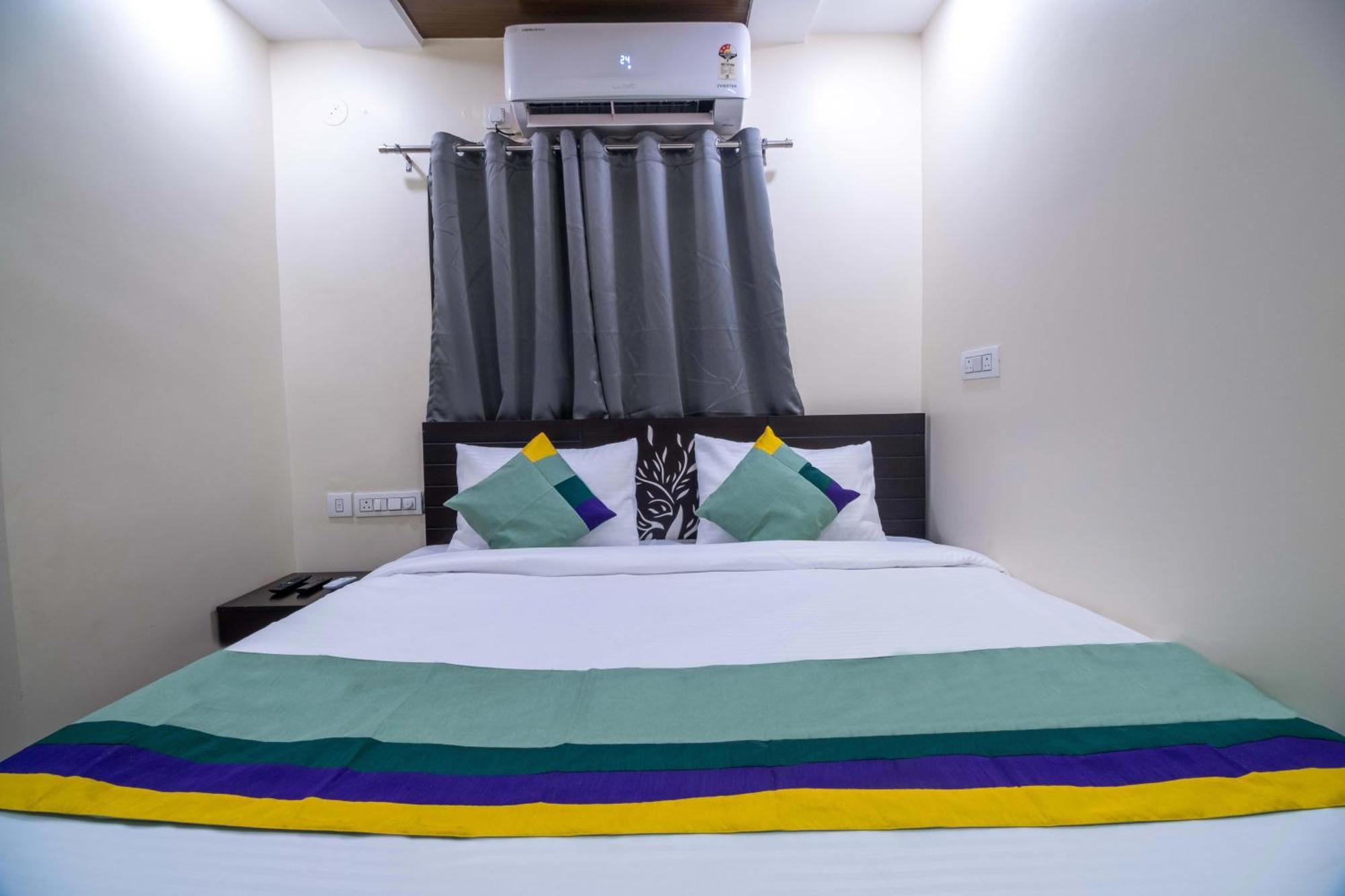 Treebo The Address Inn Mehdipatnam 하이데라바드 외부 사진