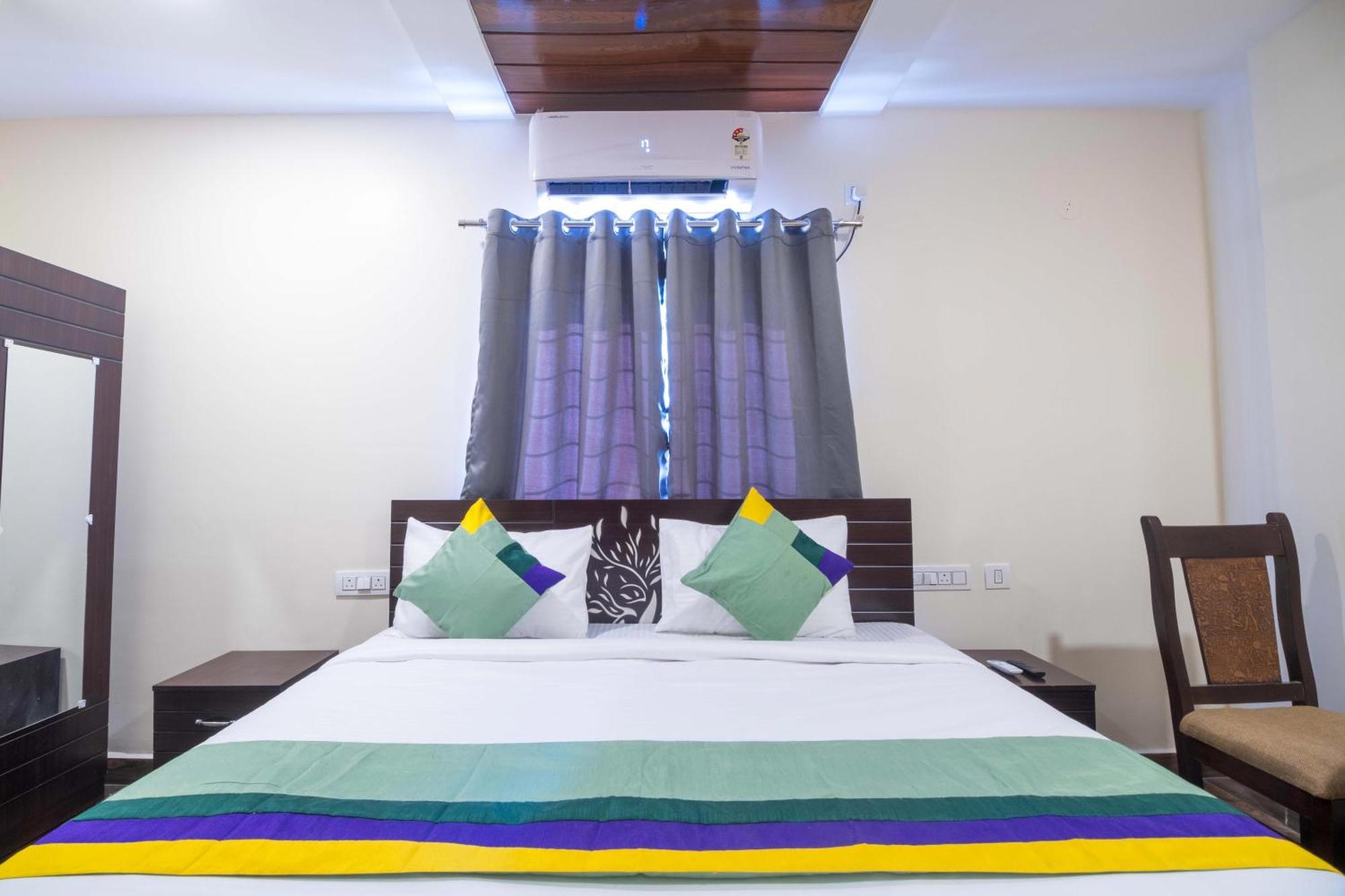 Treebo The Address Inn Mehdipatnam 하이데라바드 외부 사진