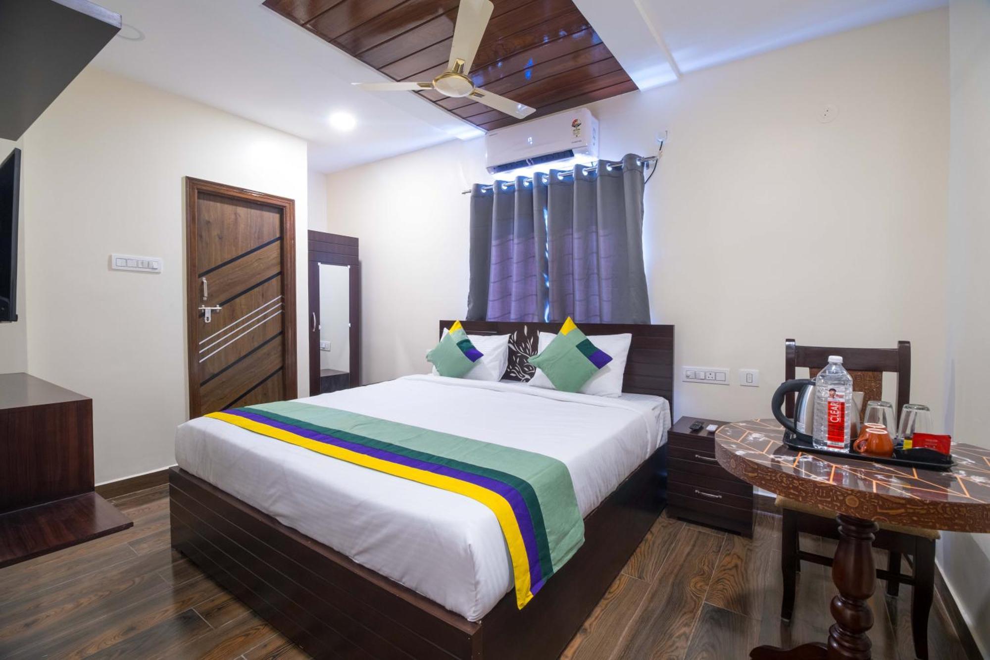 Treebo The Address Inn Mehdipatnam 하이데라바드 외부 사진